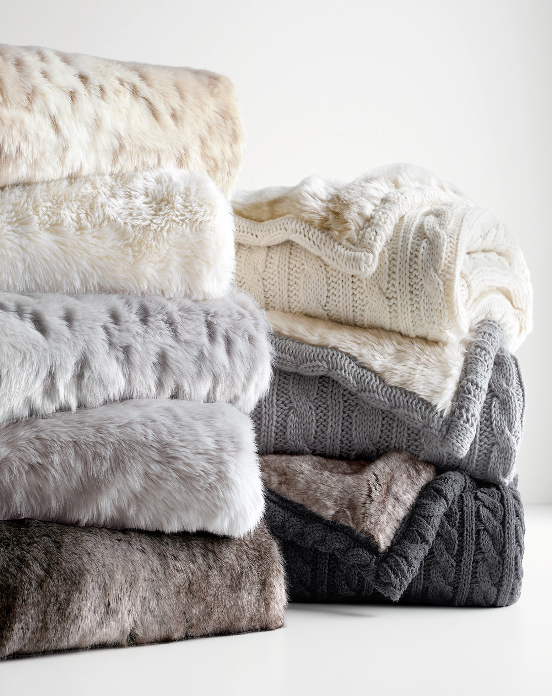 WarmEssence Ultra-Soft Duvets