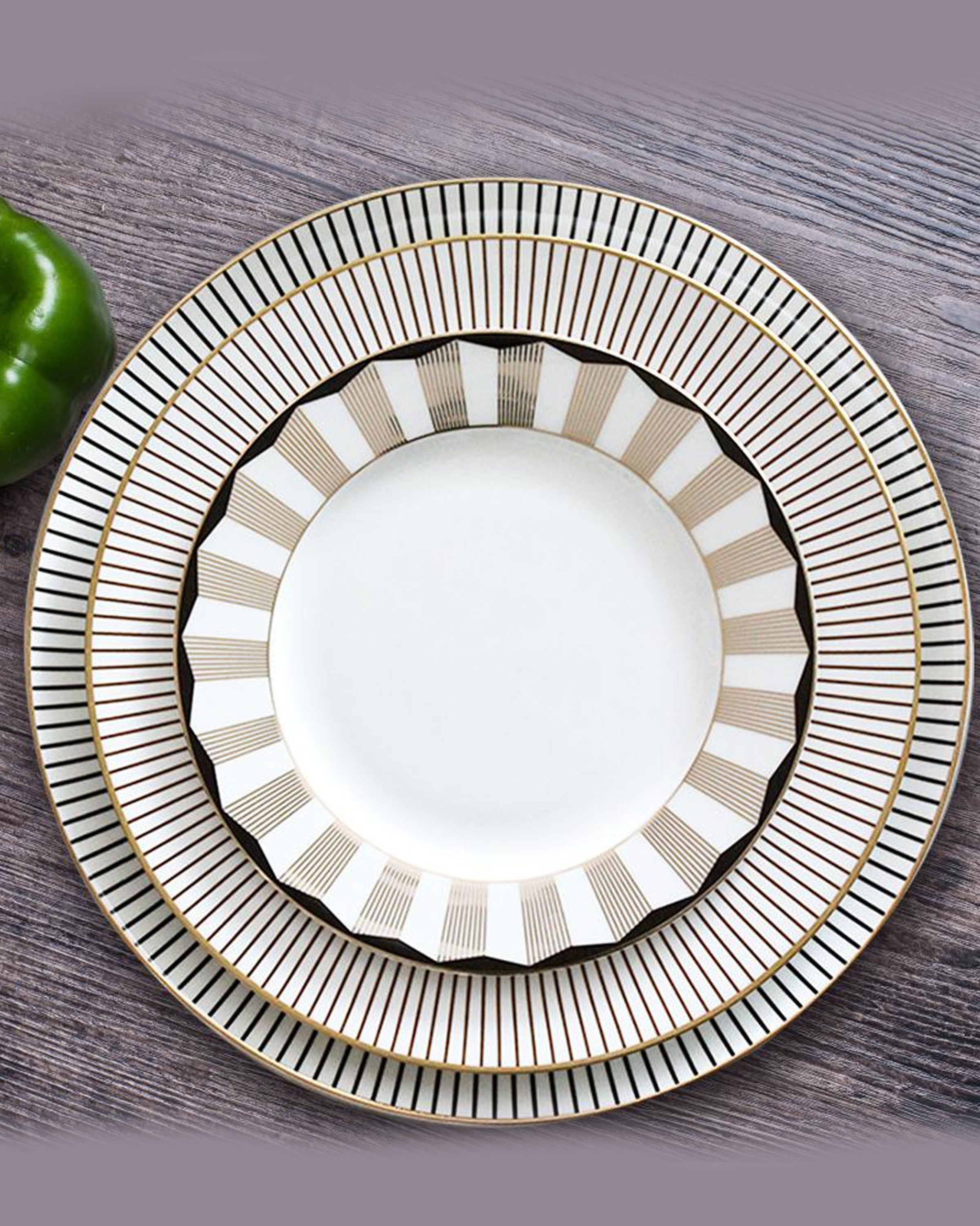 Luxury Dinner Plates Set White Black