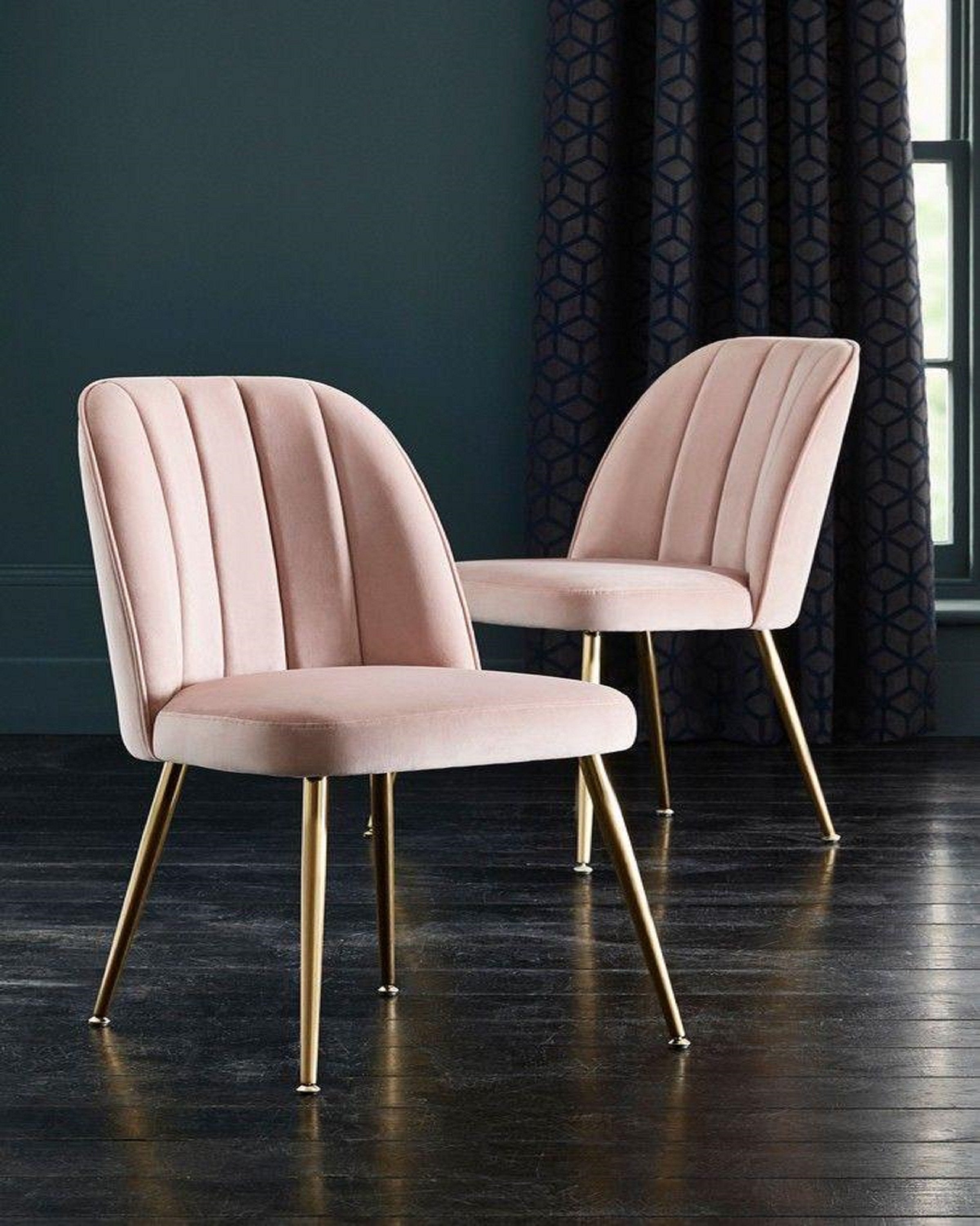 Luxury pink chair