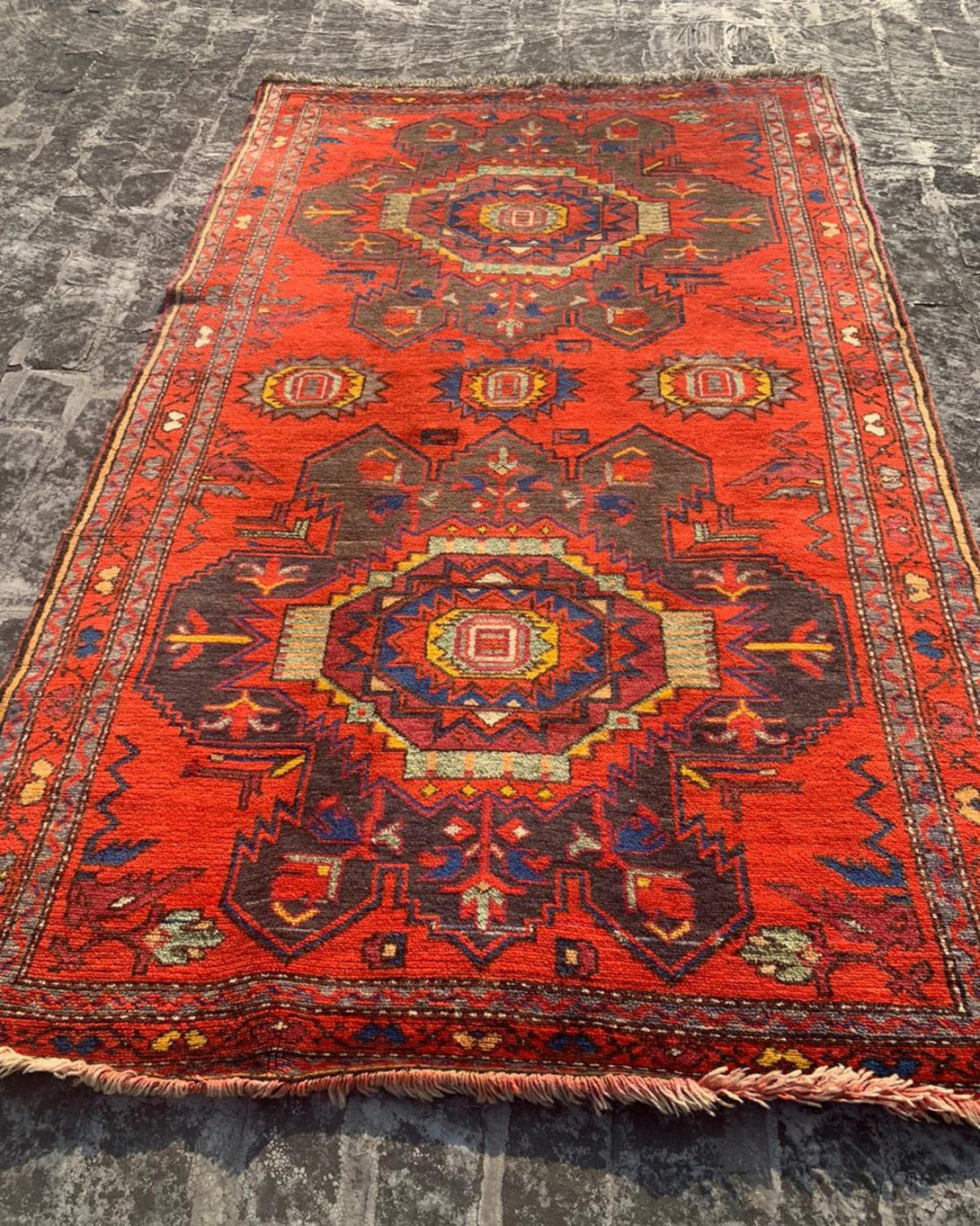 ANDAZ ORANGE - KASHMIRI CARPET- ANGIE'S INDIA ANGIE KRIPALANI DESIGN - ANGIE HOMES- ANGIES INDIA