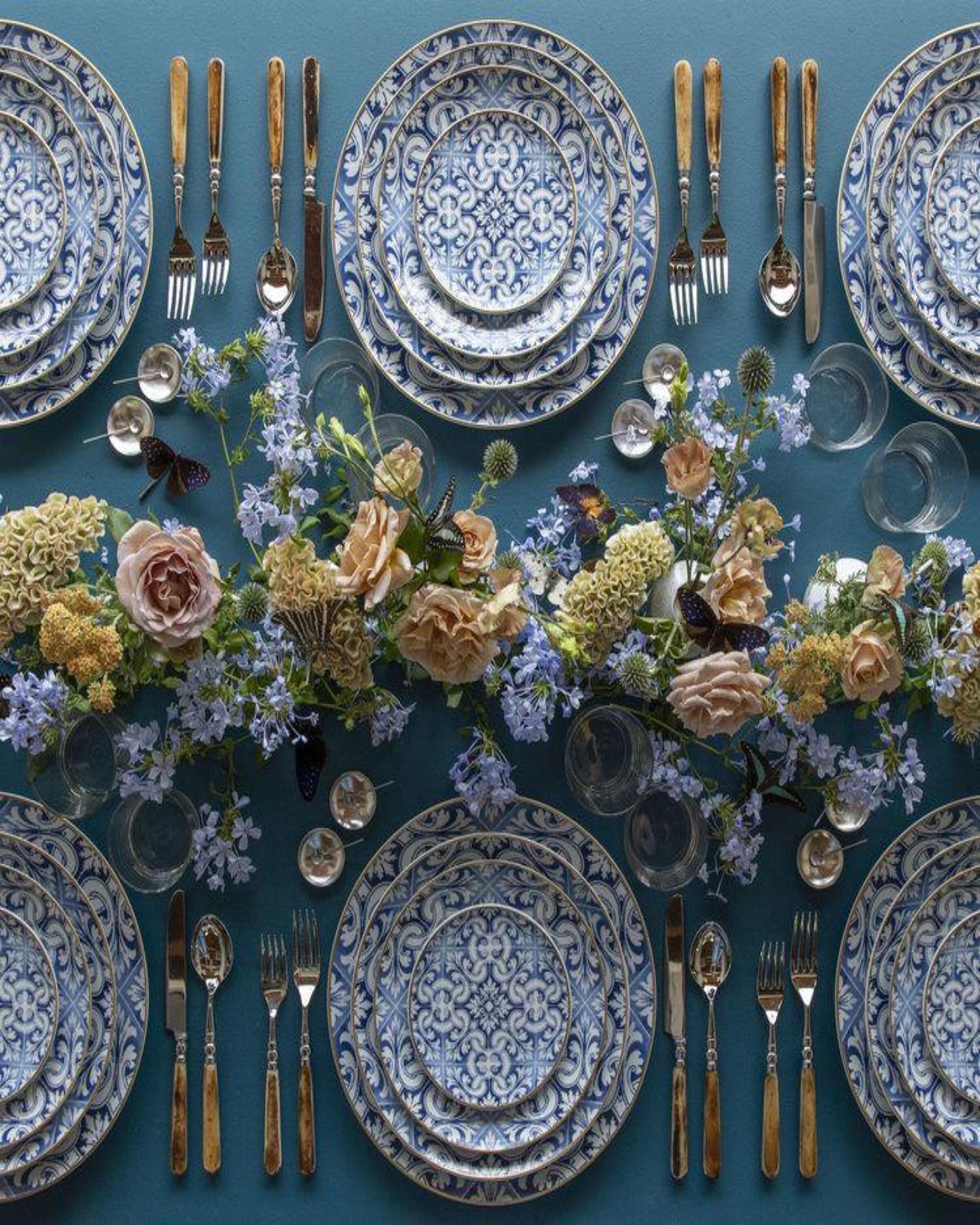 Luxury wedding table arrangements