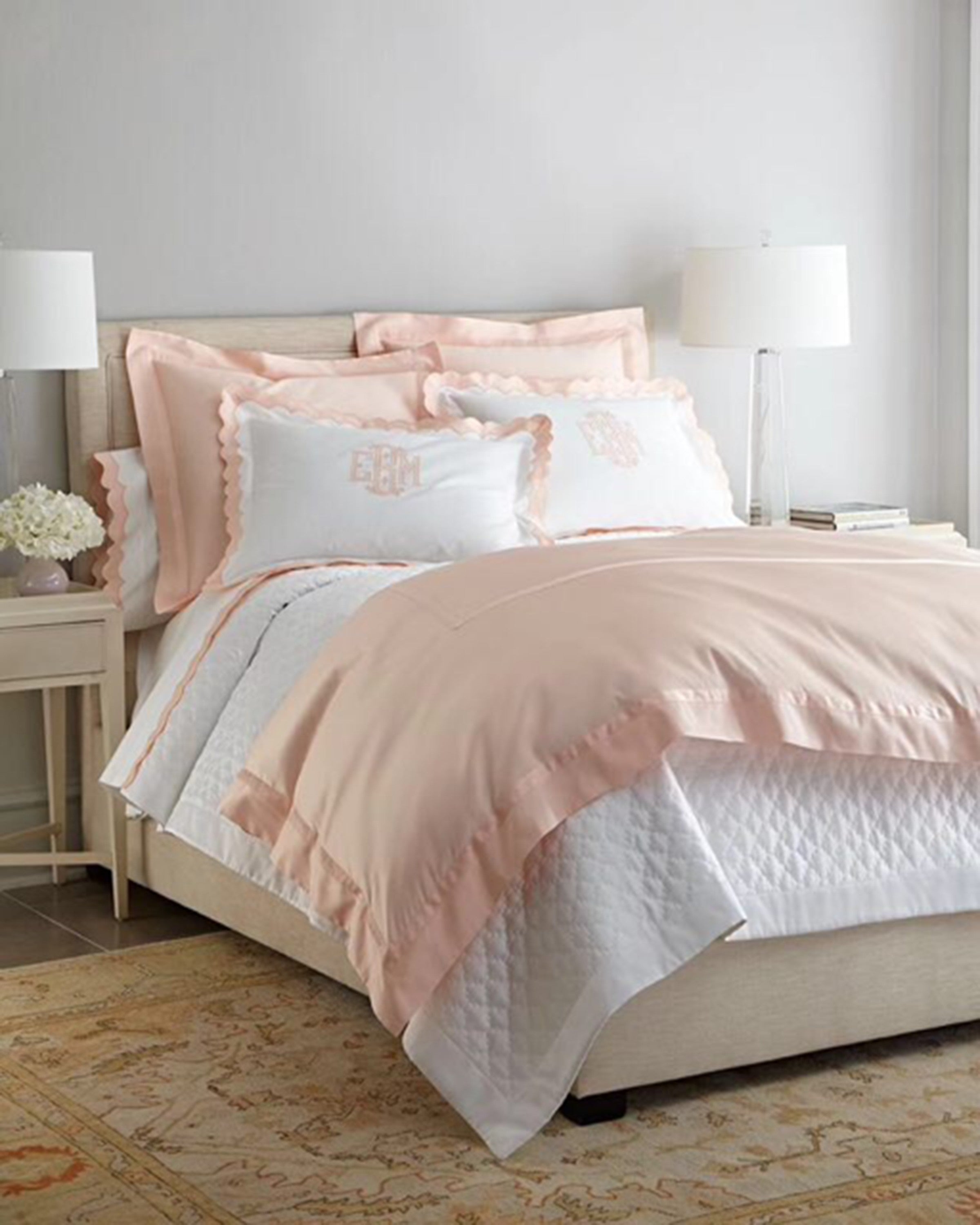 Luxury elegant Bed Set