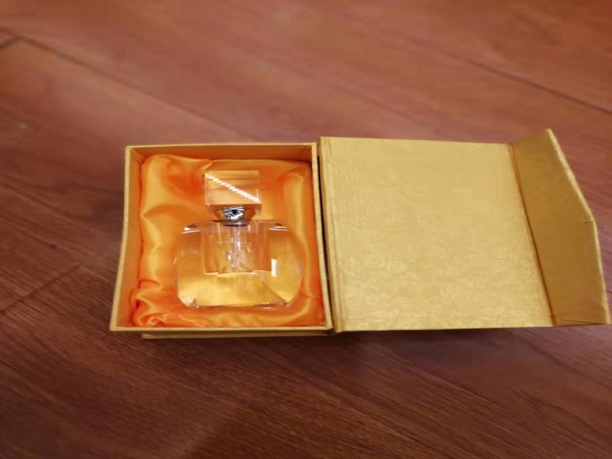 FAIDH FRAGRANCE - SET OF 3 – ANGIE HOMES