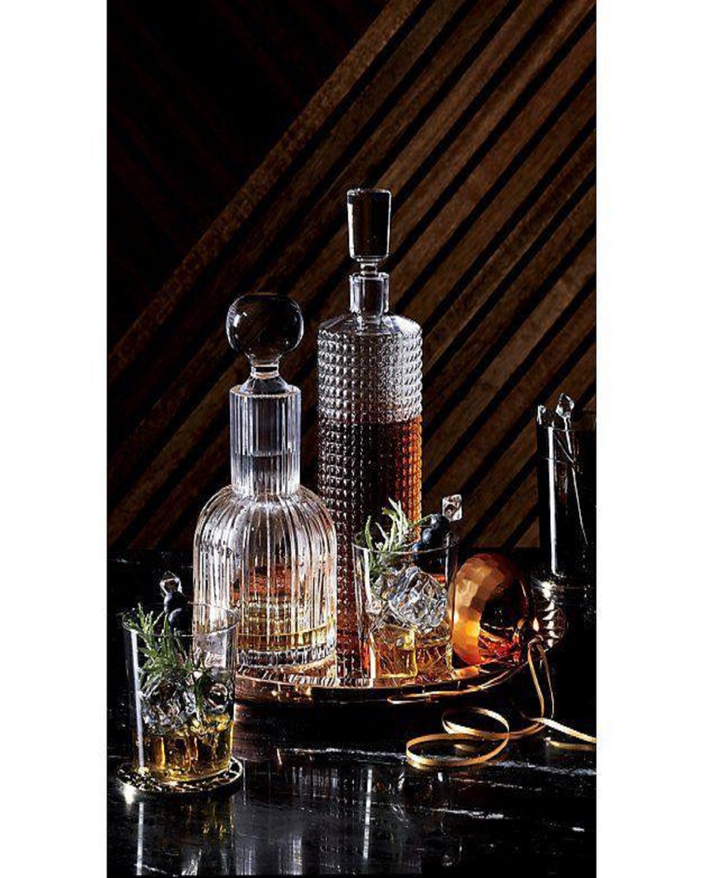 Luxury Decanter with glass