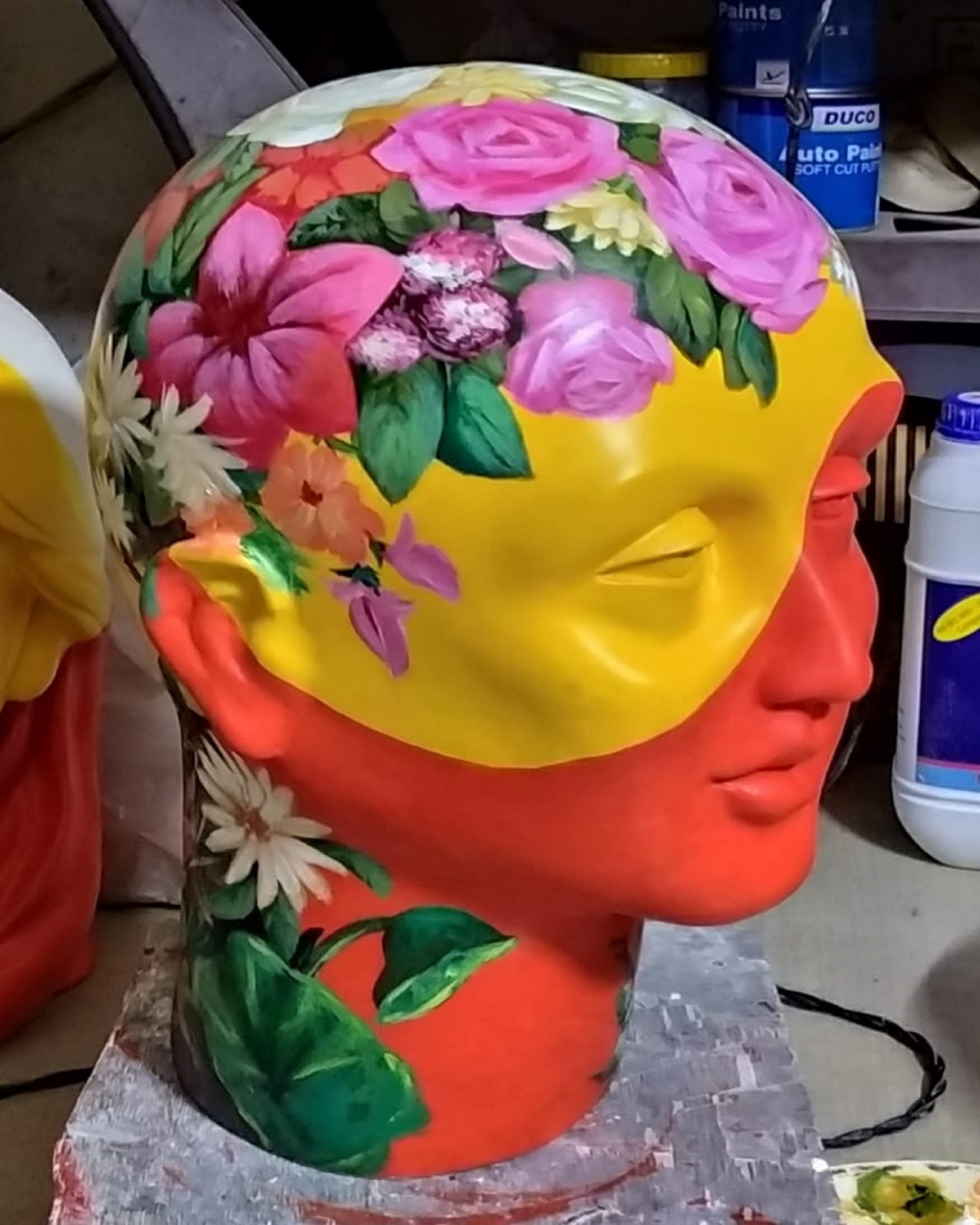 Luxury head colorful sculpture