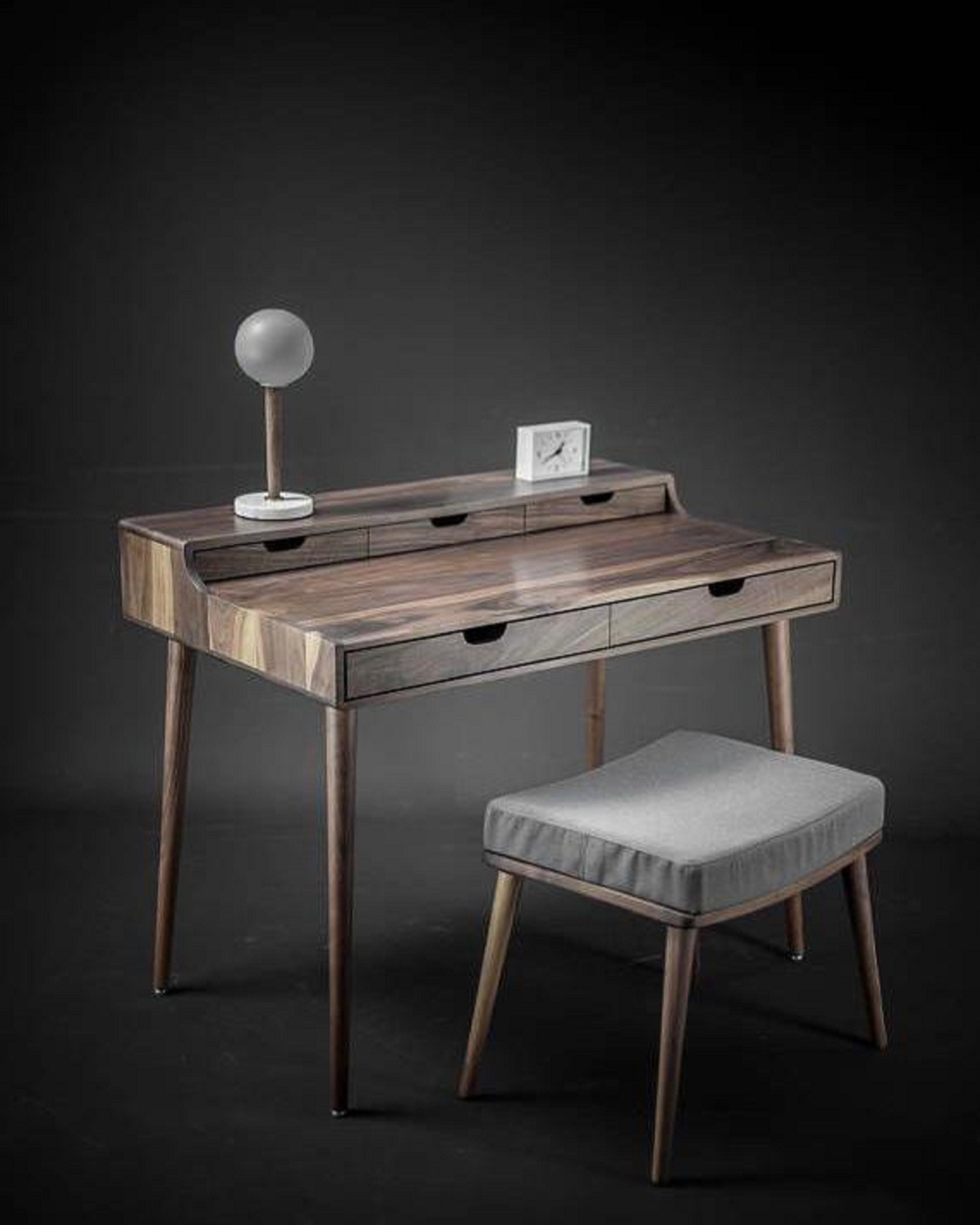 Luxury Desk