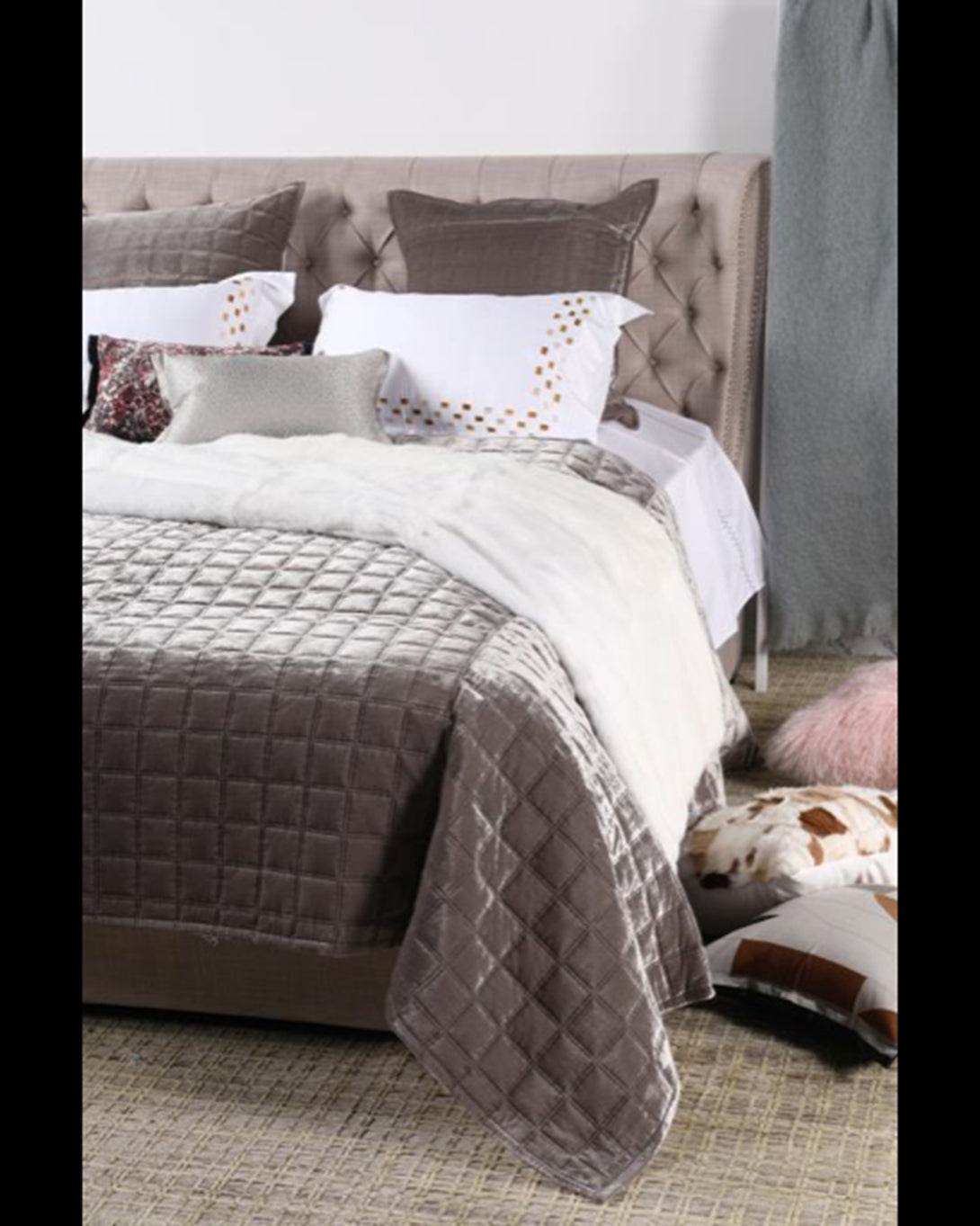 Buy Luxury green Bed Set Online