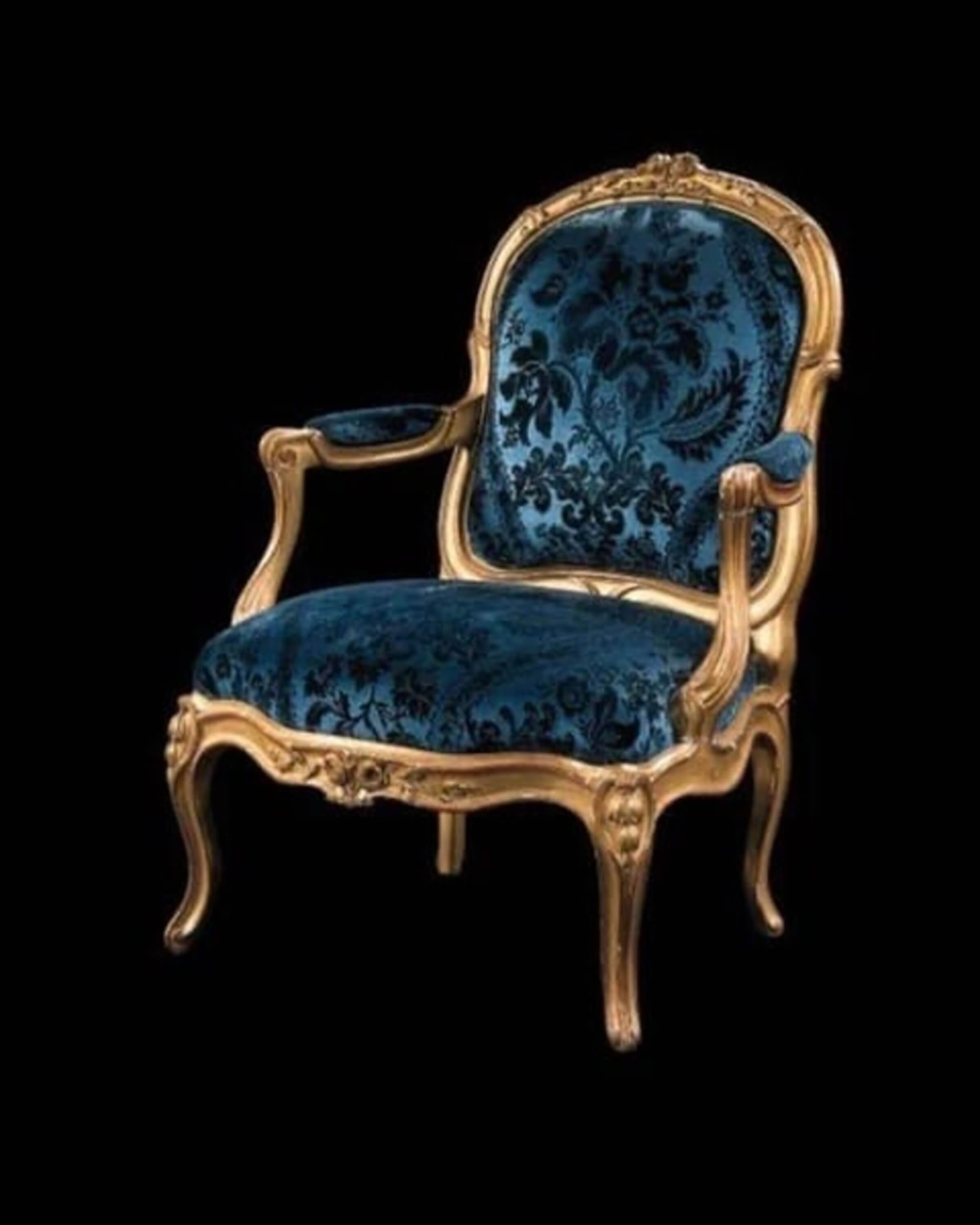 Luxury Gold Leaf Chair