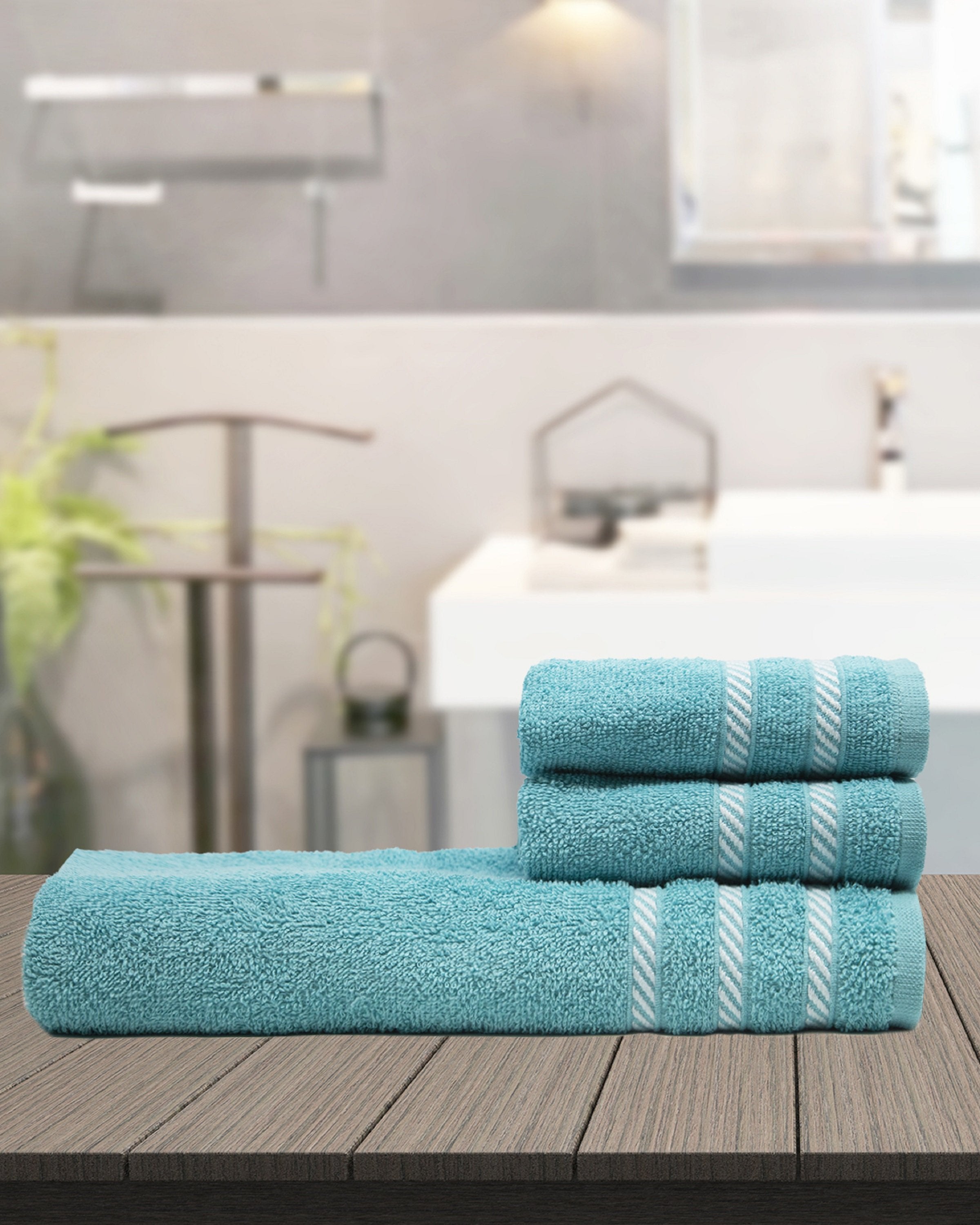 Luxury cotton bath towel