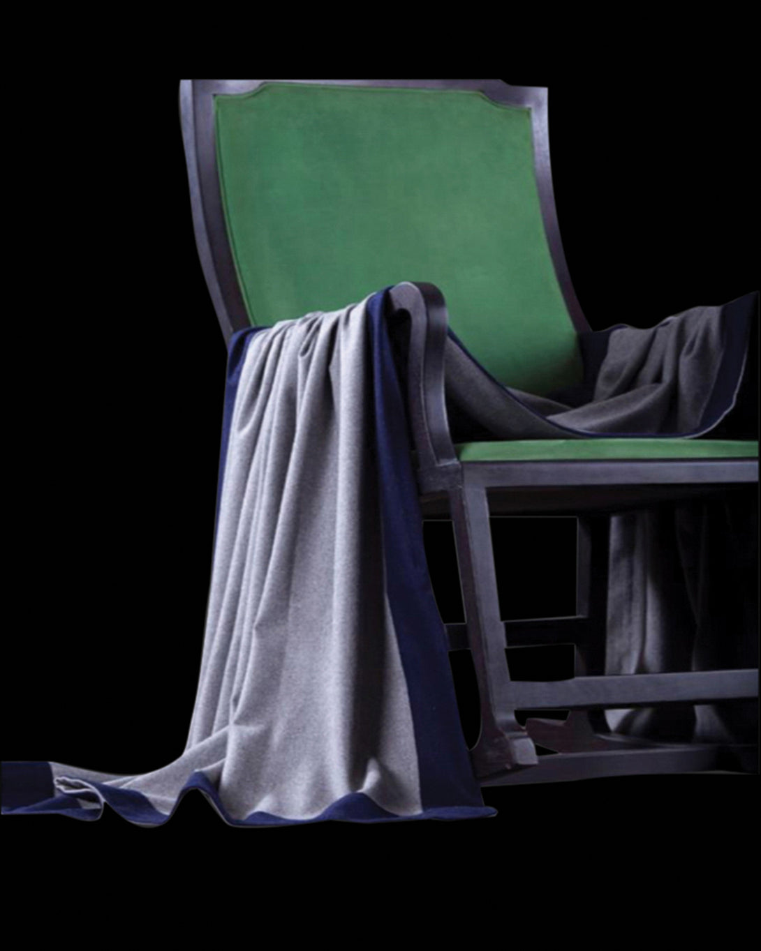 Pike Best Grey Throw & Blanket 