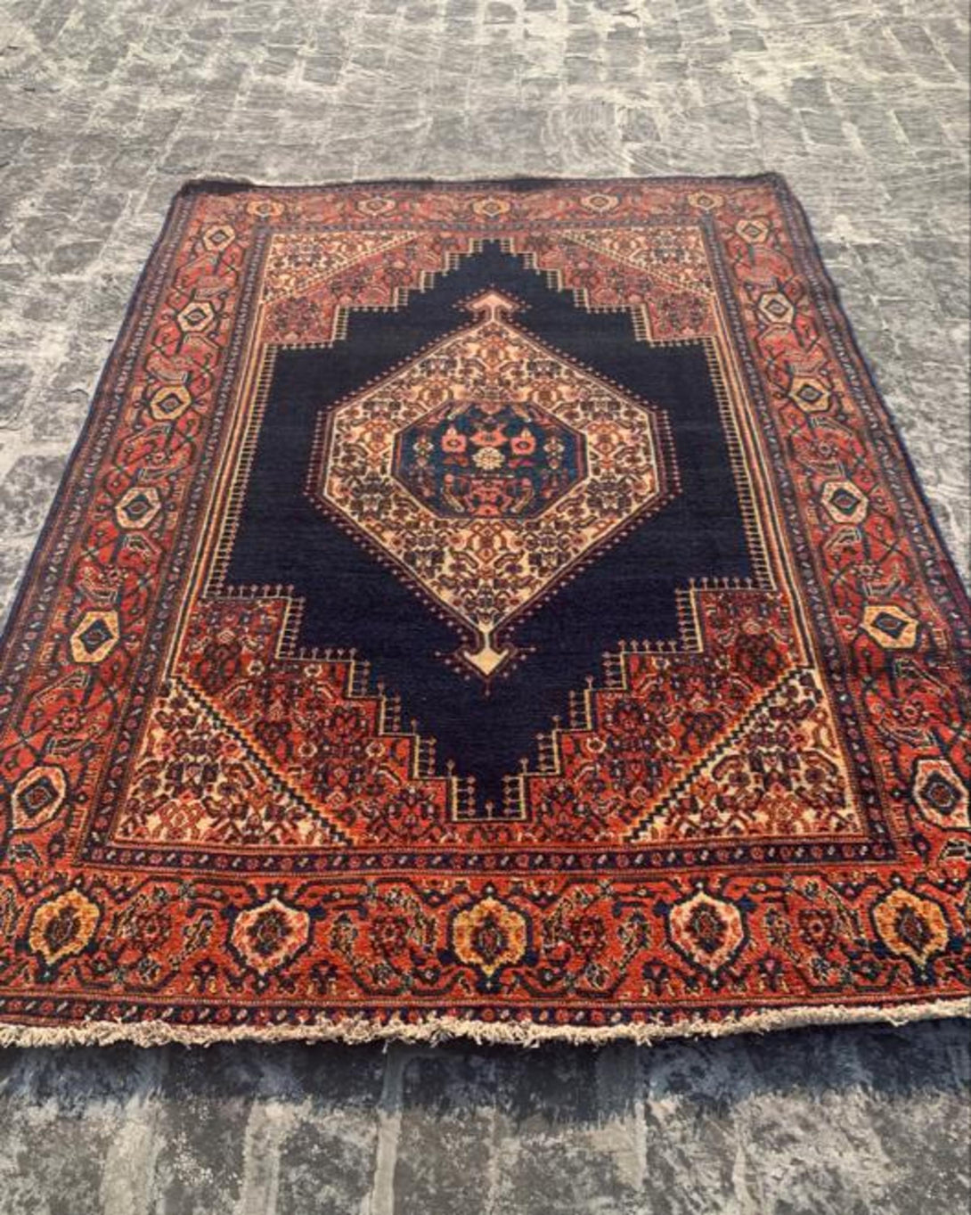 Luxury Kashmiri Carpet