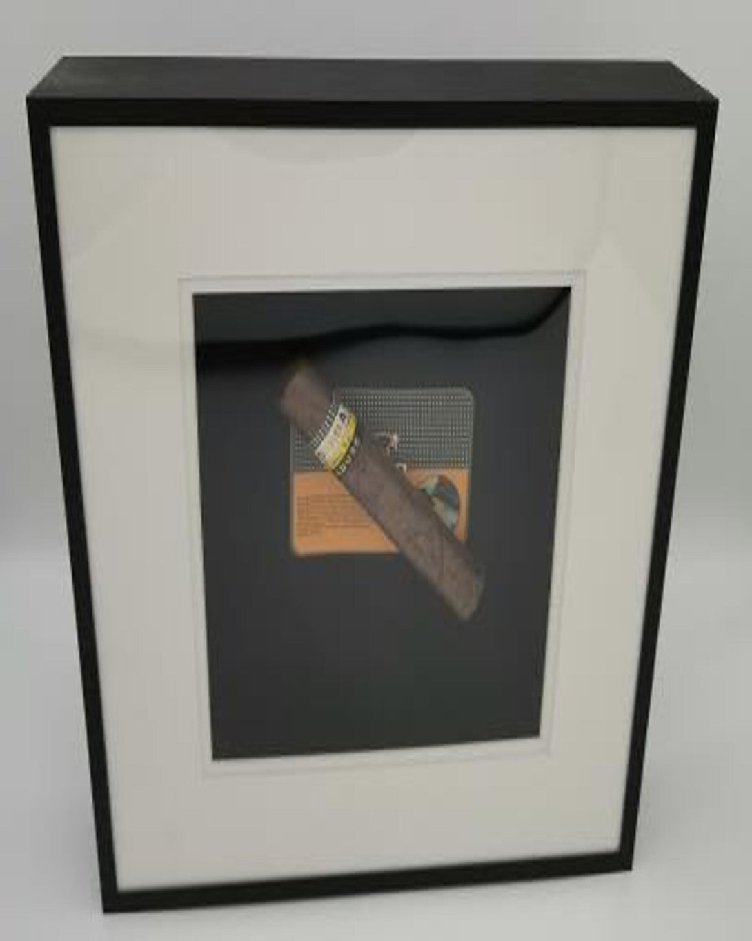 Luxury Frame Accessories | Angie Homes