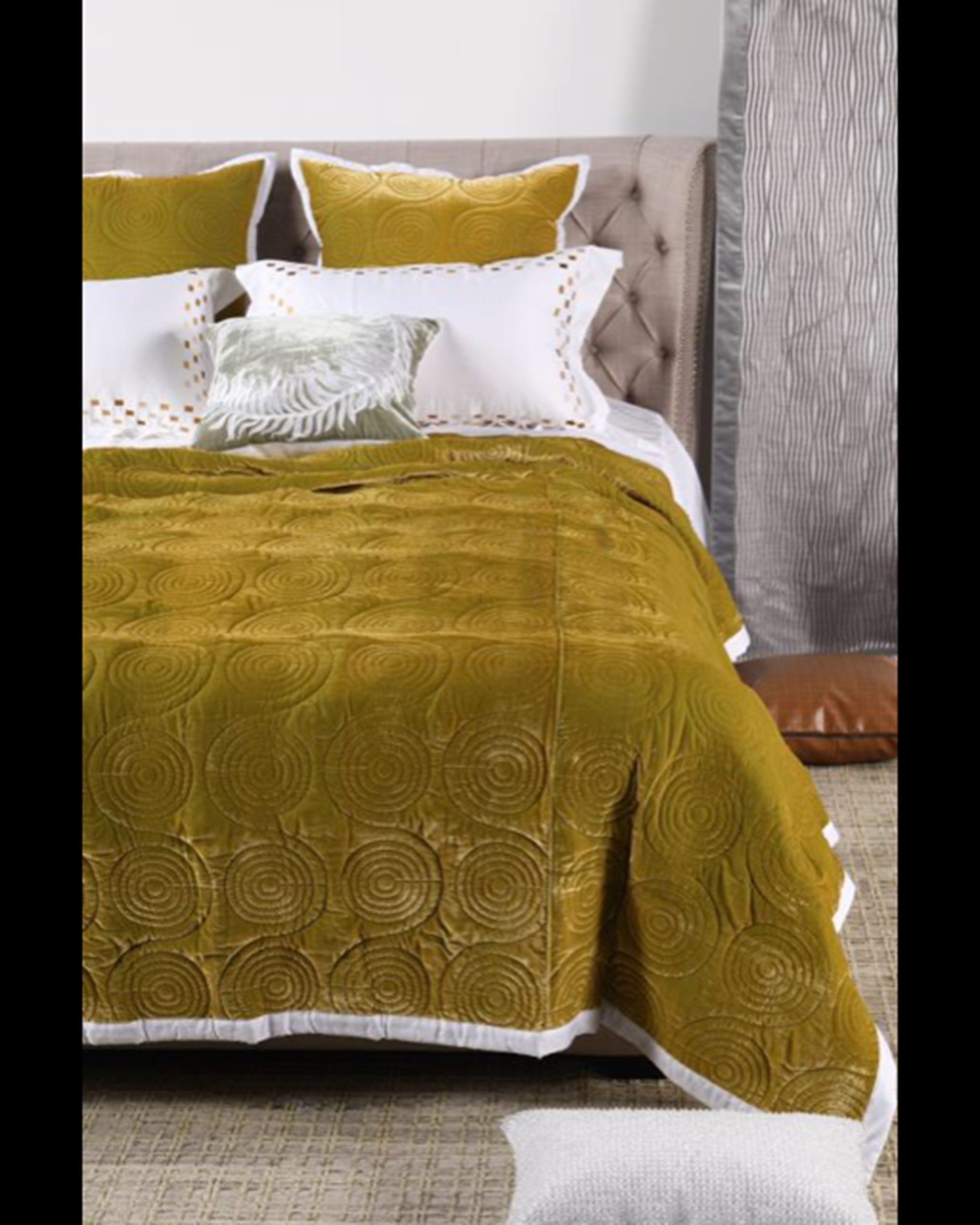 Luxury Quilted Bed Set