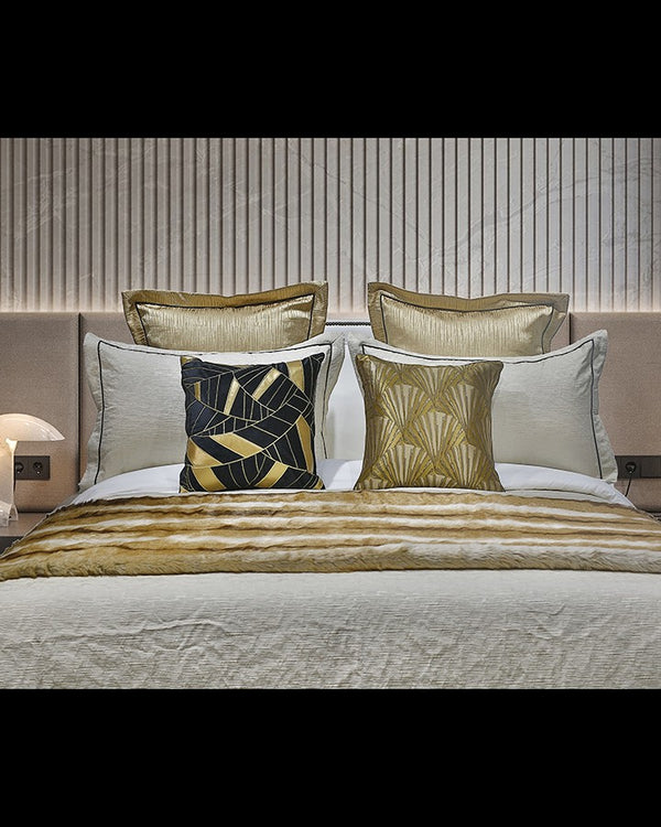 Luxury bed set