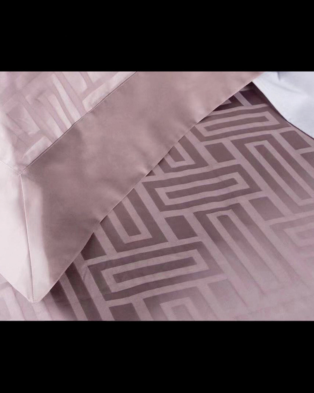 Luxury Linen Bed Set