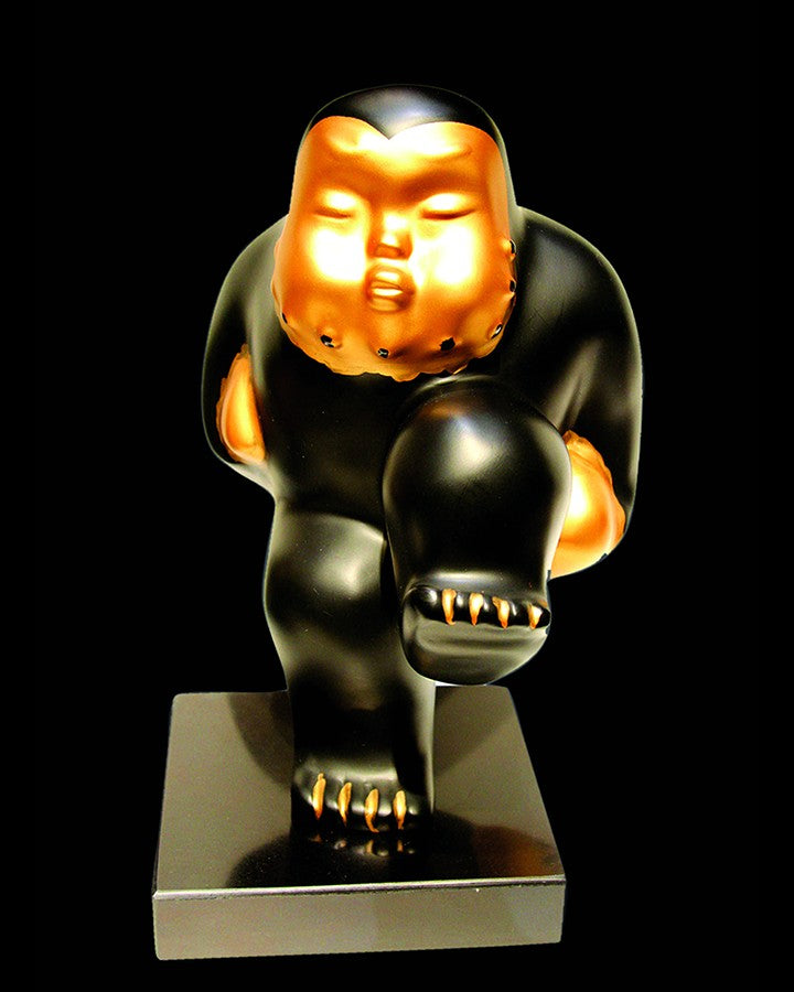 Stylish Ceramic Statue Tea Sculpture Online